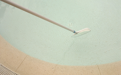 limpieza de piscinas benidorm